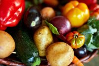 10 Most Nutritious Summer Fruits and Vegetables: Health Benefits and Storage Tips